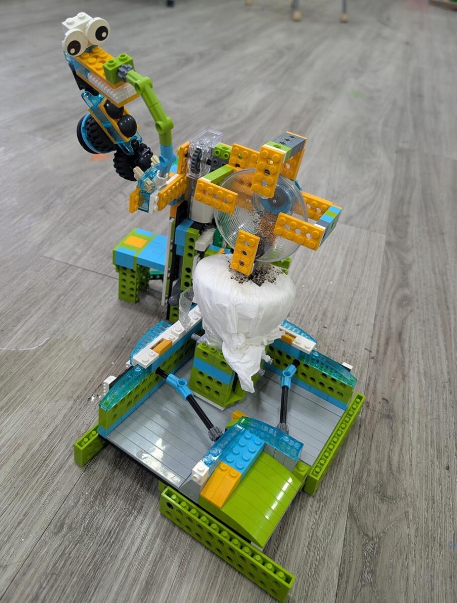 The_Wingate_School_robotics_competition_winner