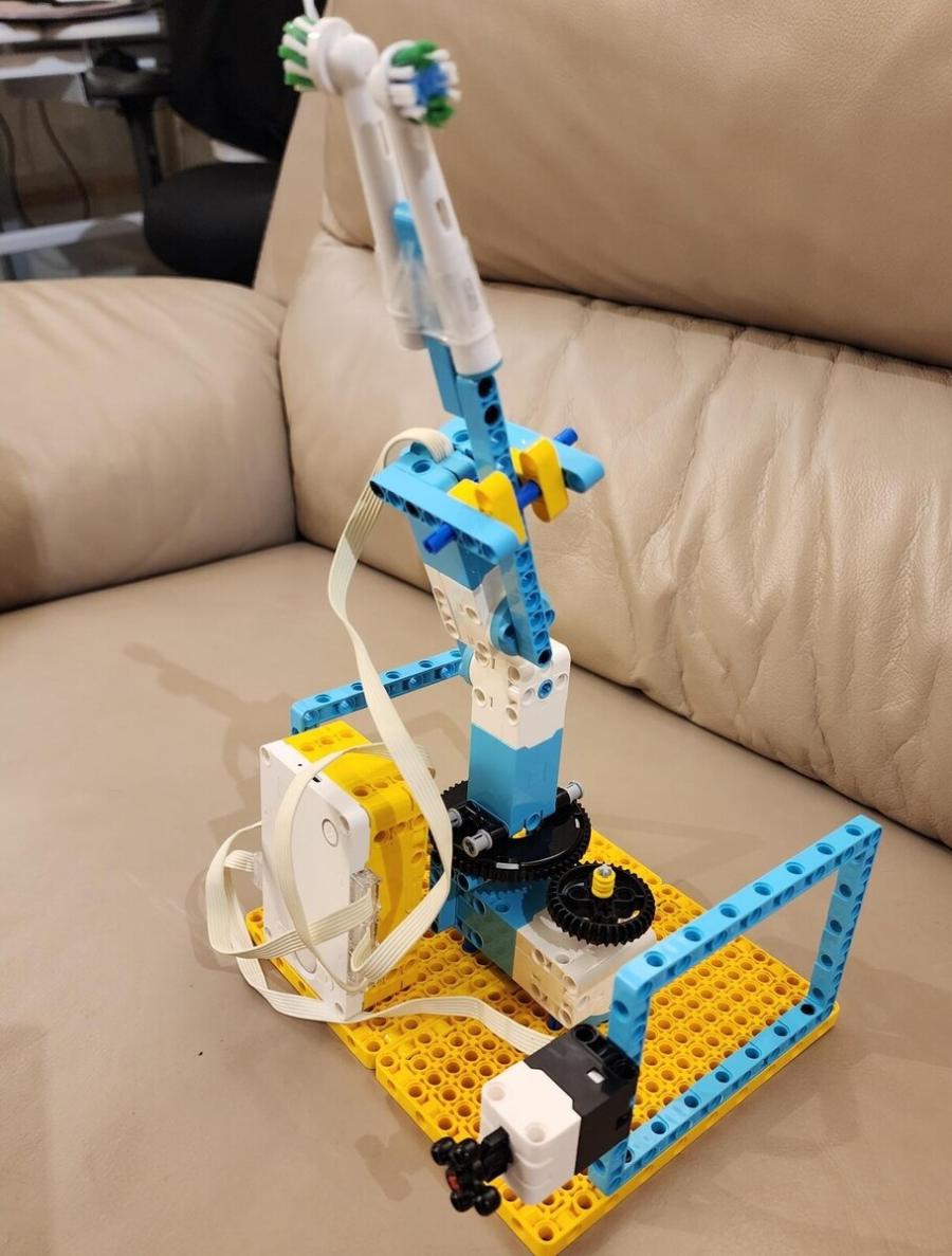 robotics-competition-winner