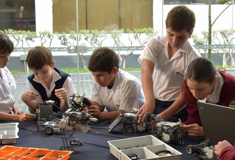 COLEGIO ALTAIR LIMA PERU JOINS INSPIRED