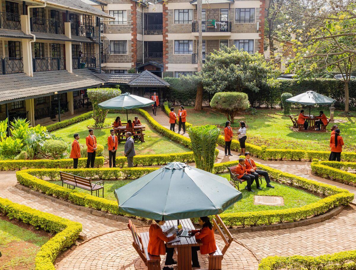 boarding communication