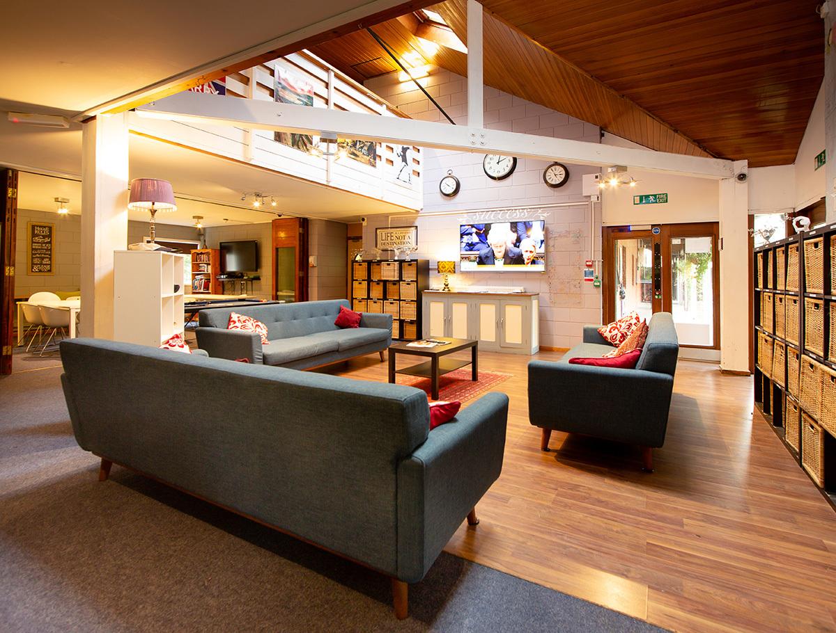 Reddam House Berkshire online