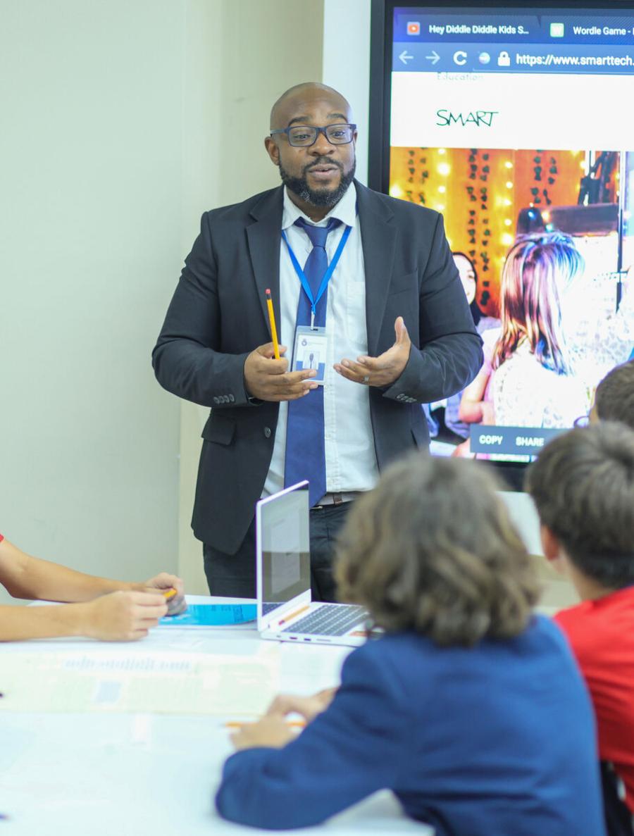 Panama International Schools to Learn English