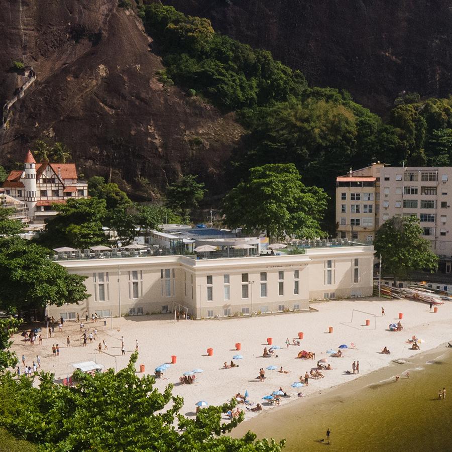 escola-eleva-botafogo-outside