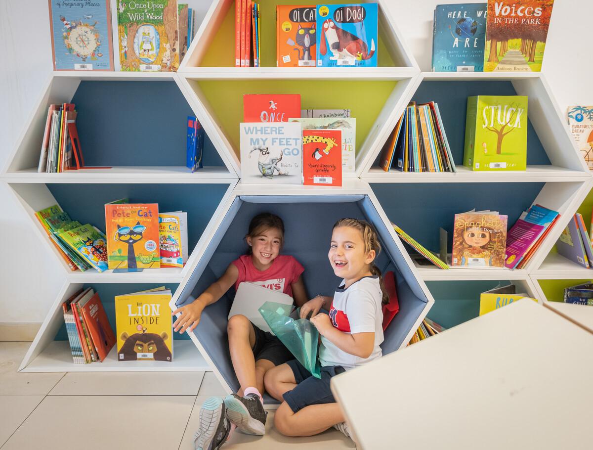 indoor school facilities in milan