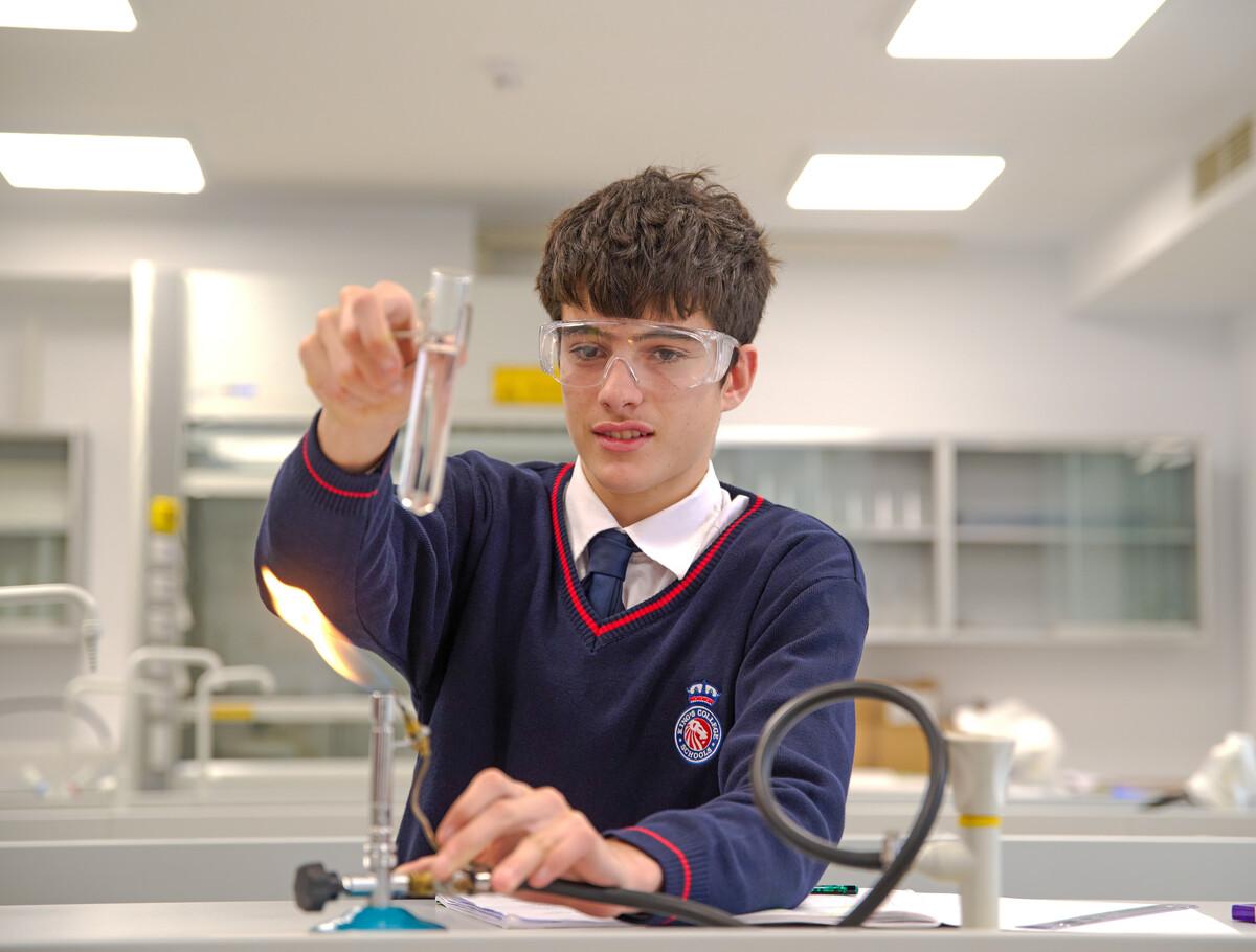 Curriculo Britanico de Secundaria en La Moraleja