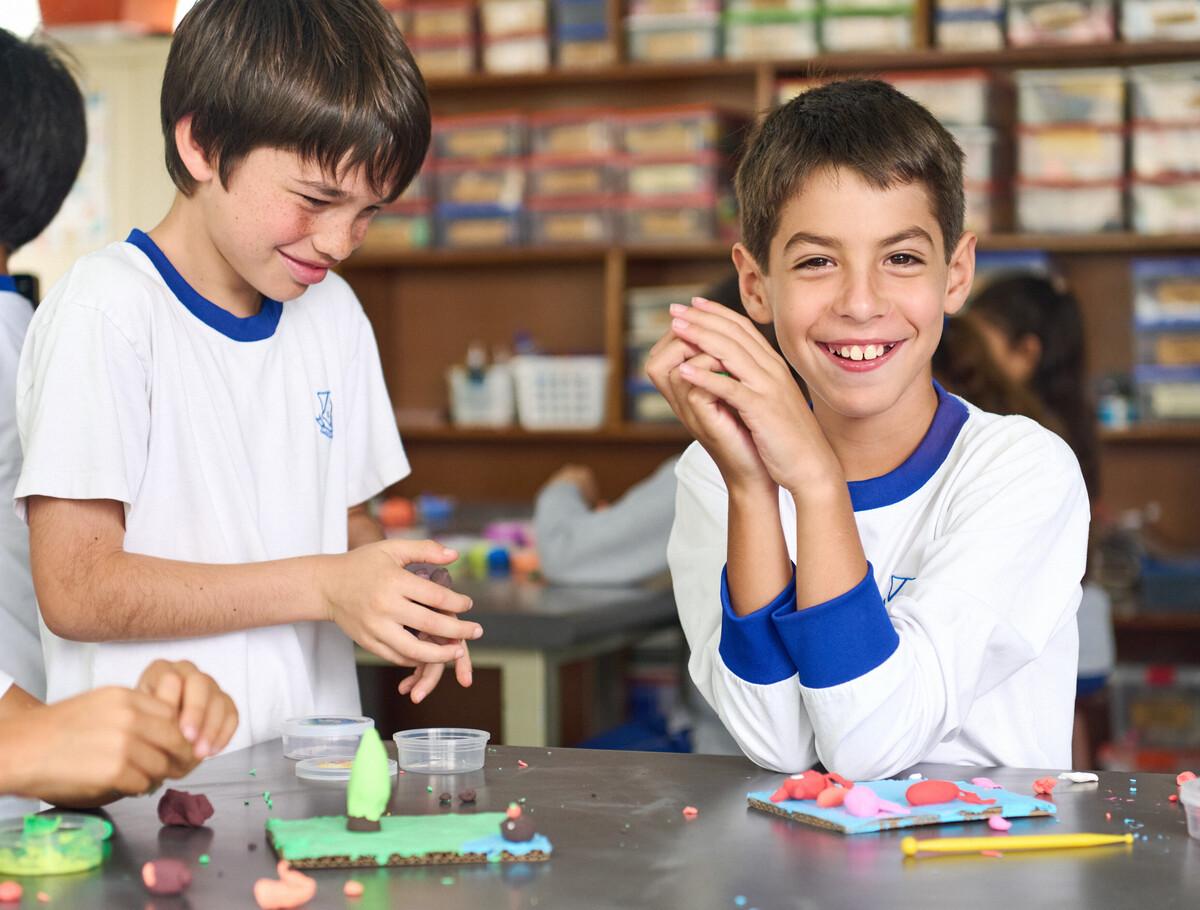 Escuela de Educacion Basica Media Britanica en Chorrillos