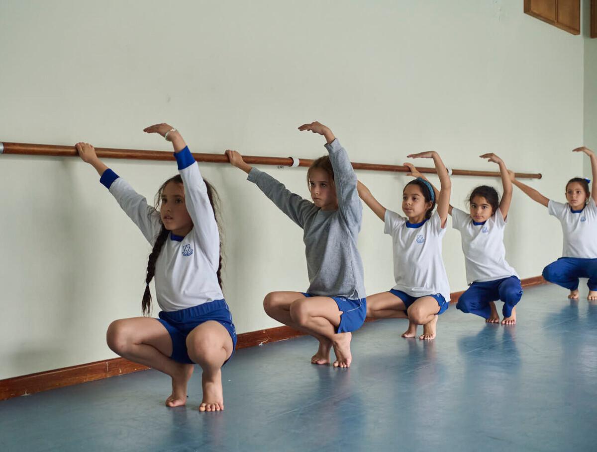 Clases de baile en Colegios de Primaria Britanicos cerca de mi