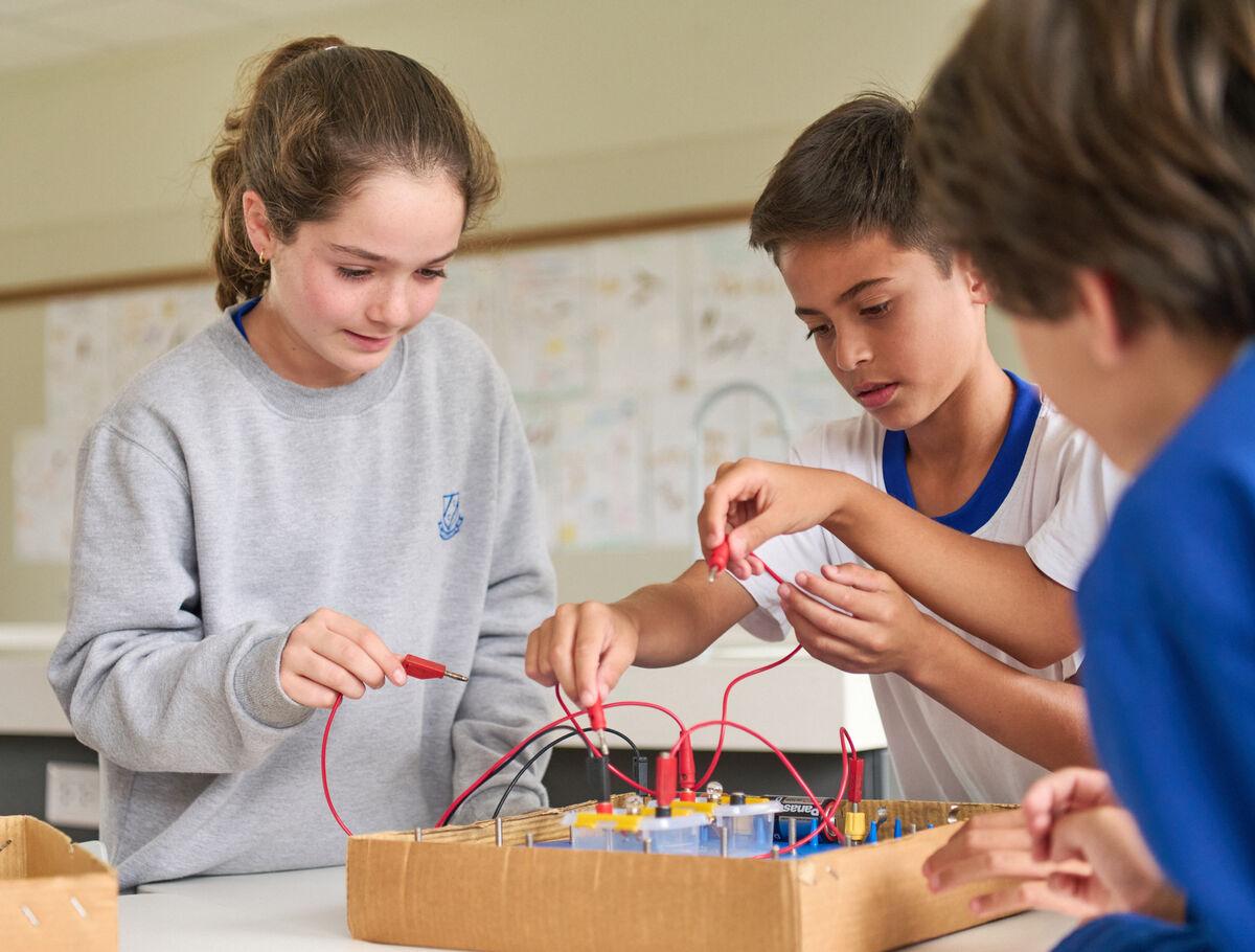 La Encantada de Villa Instalaciones de la Escuela Primaria