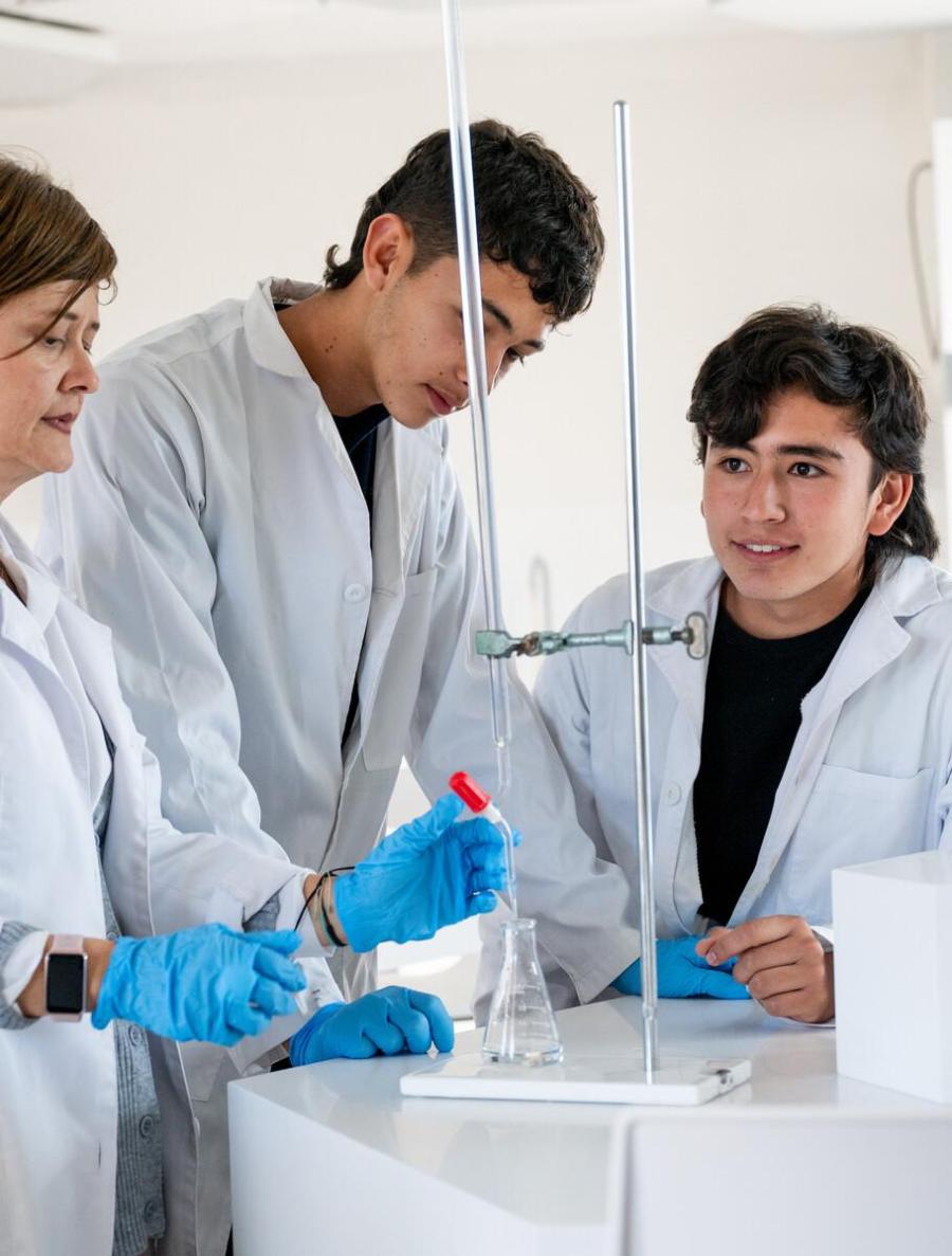 Profesores del Colegio Bilingue del Norte de Bogota