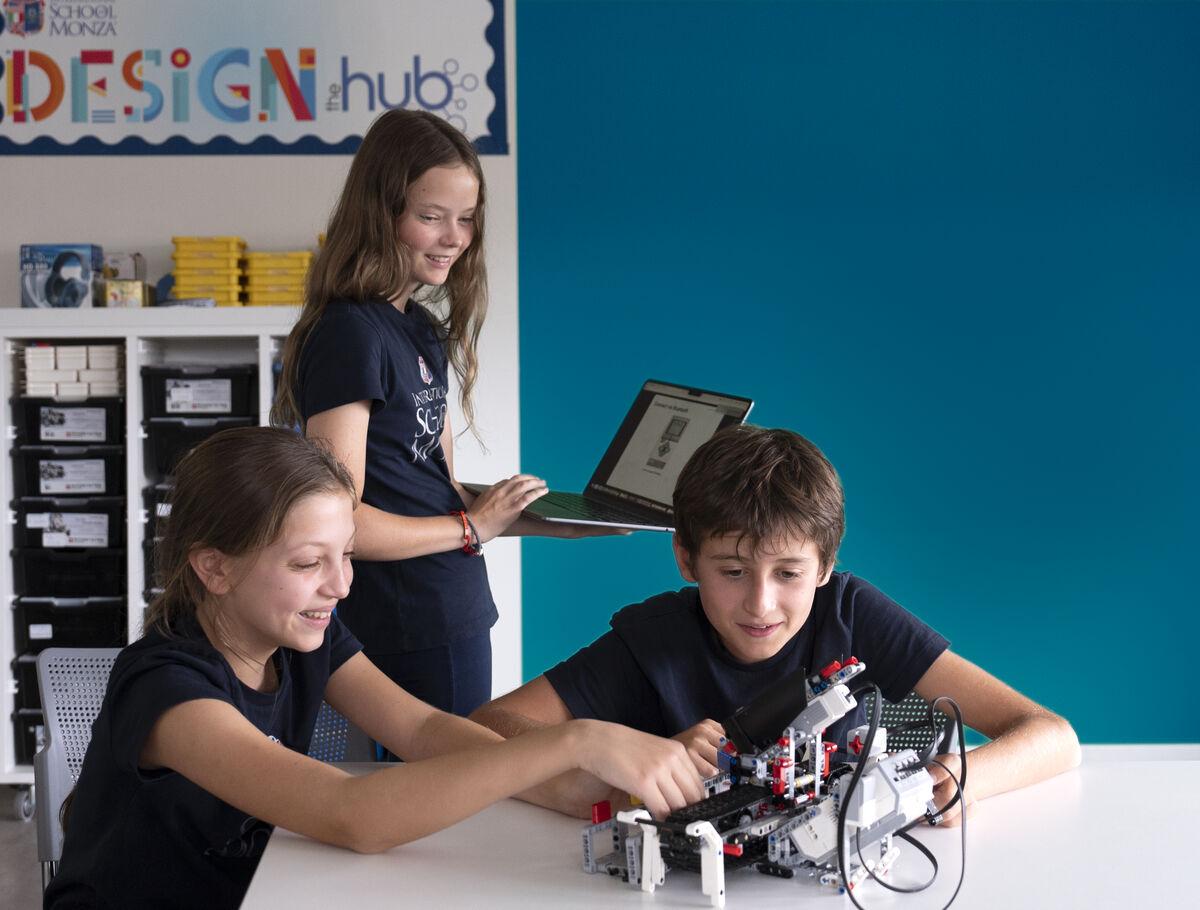 Scuola Media di Monza in Inglese