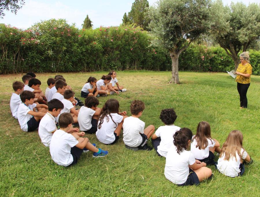 CIV_School