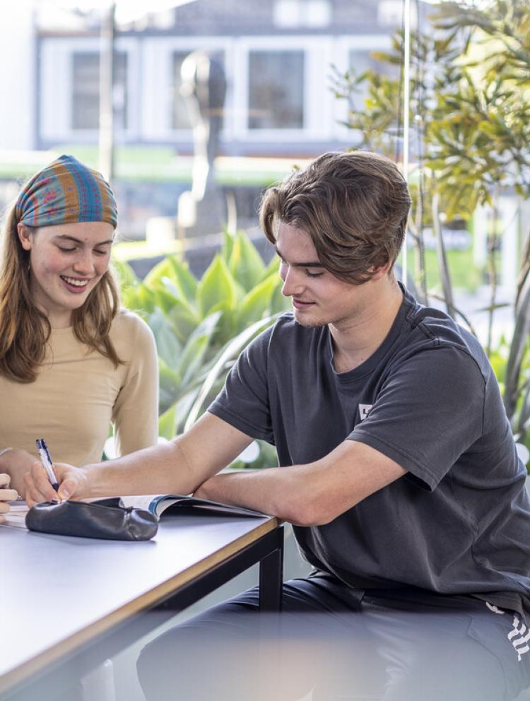 acg-parnell-june_school_term