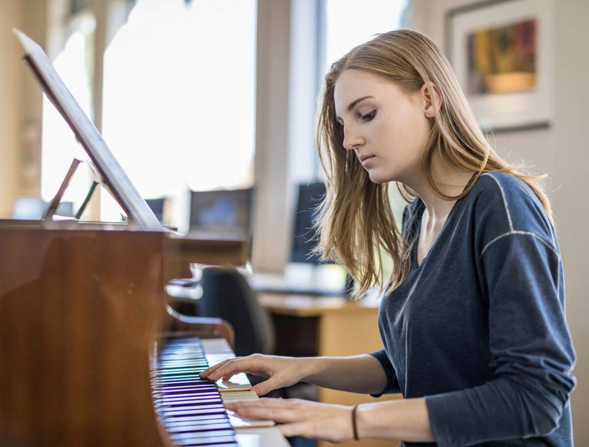 acg_parnell_music_piano_lesson