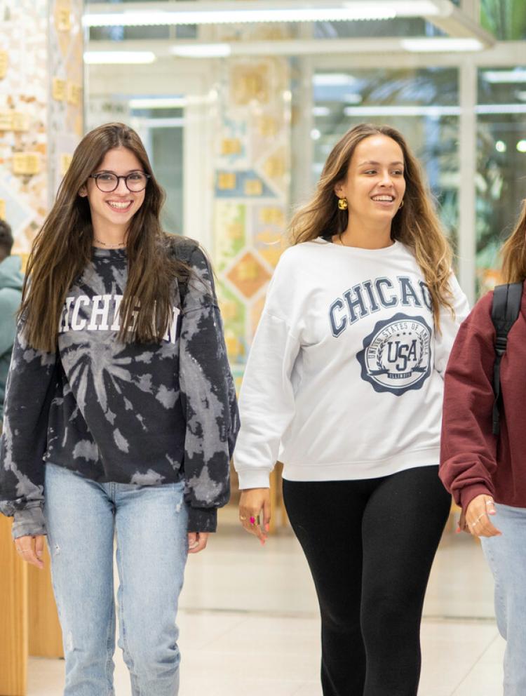 Which is the best IB program in Barcelona?