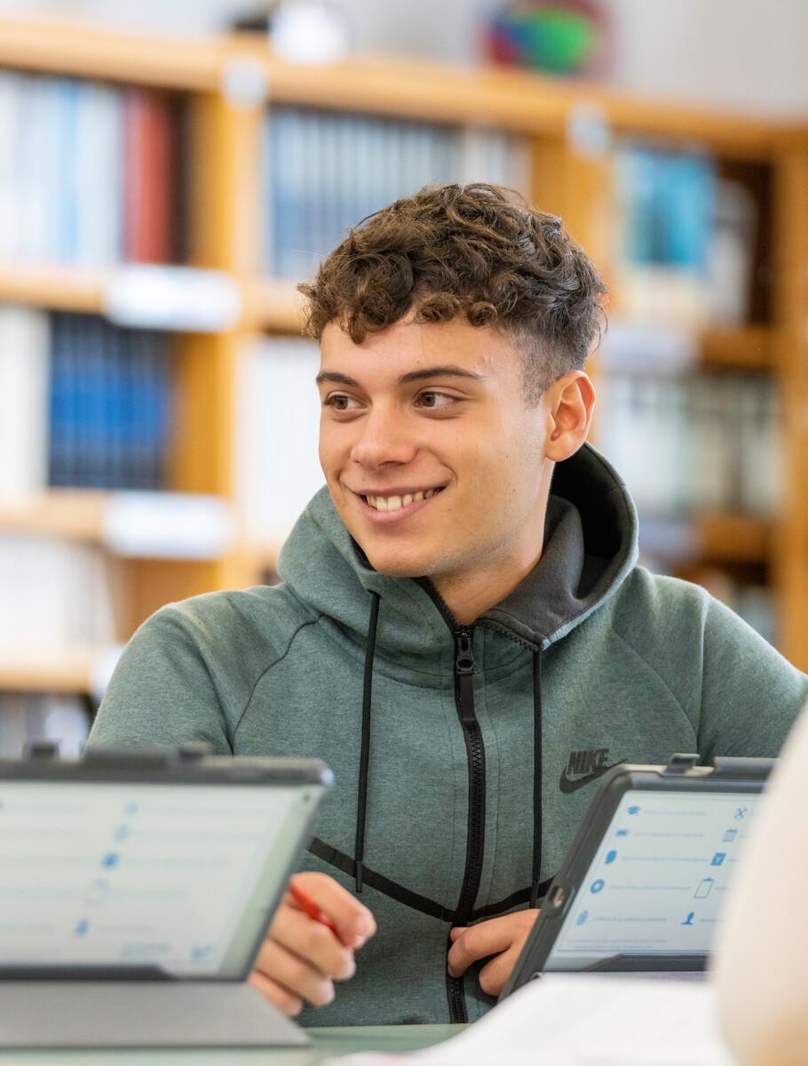 How the Dual Diploma supports university readiness