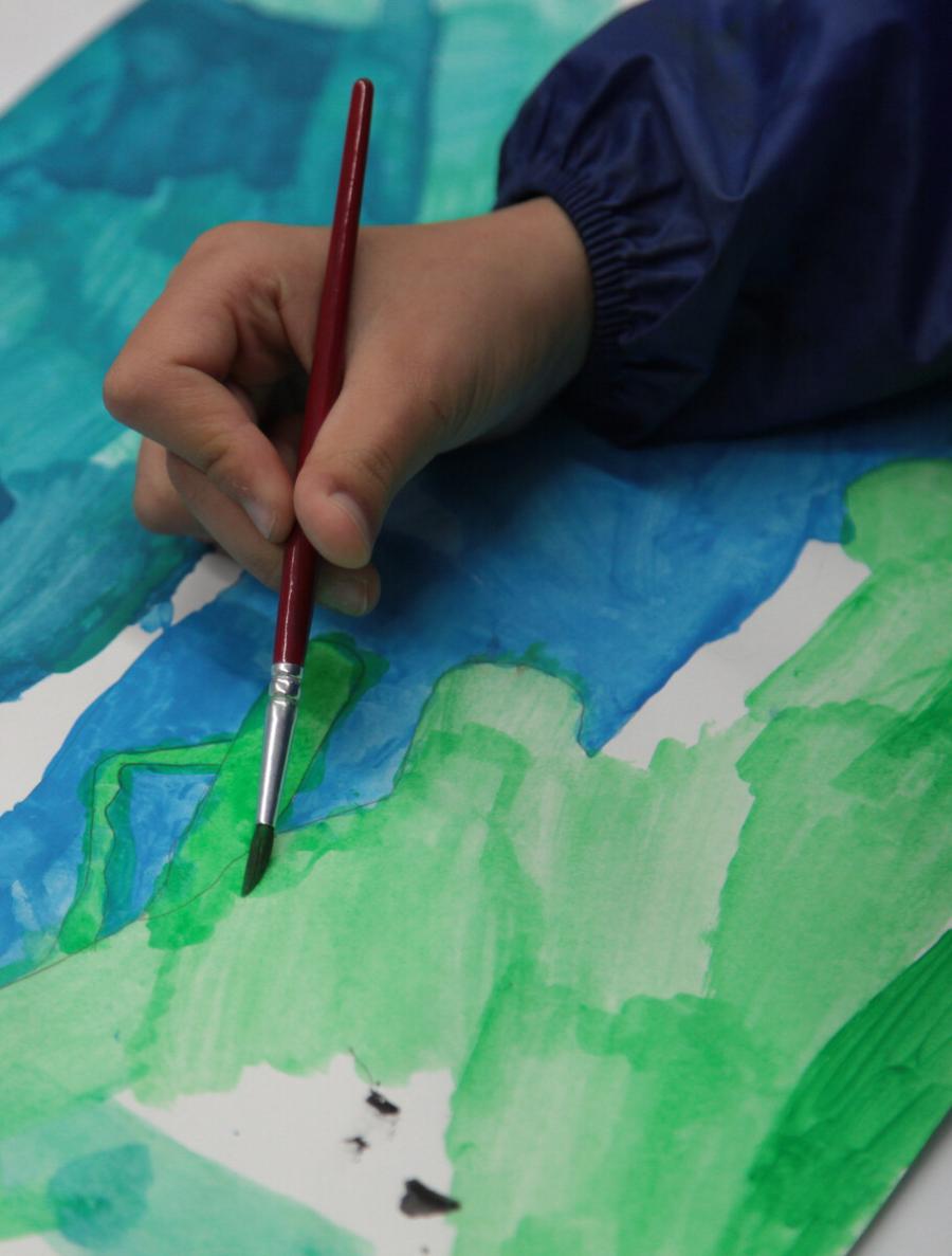 Elementary Schools Lisbon with art class