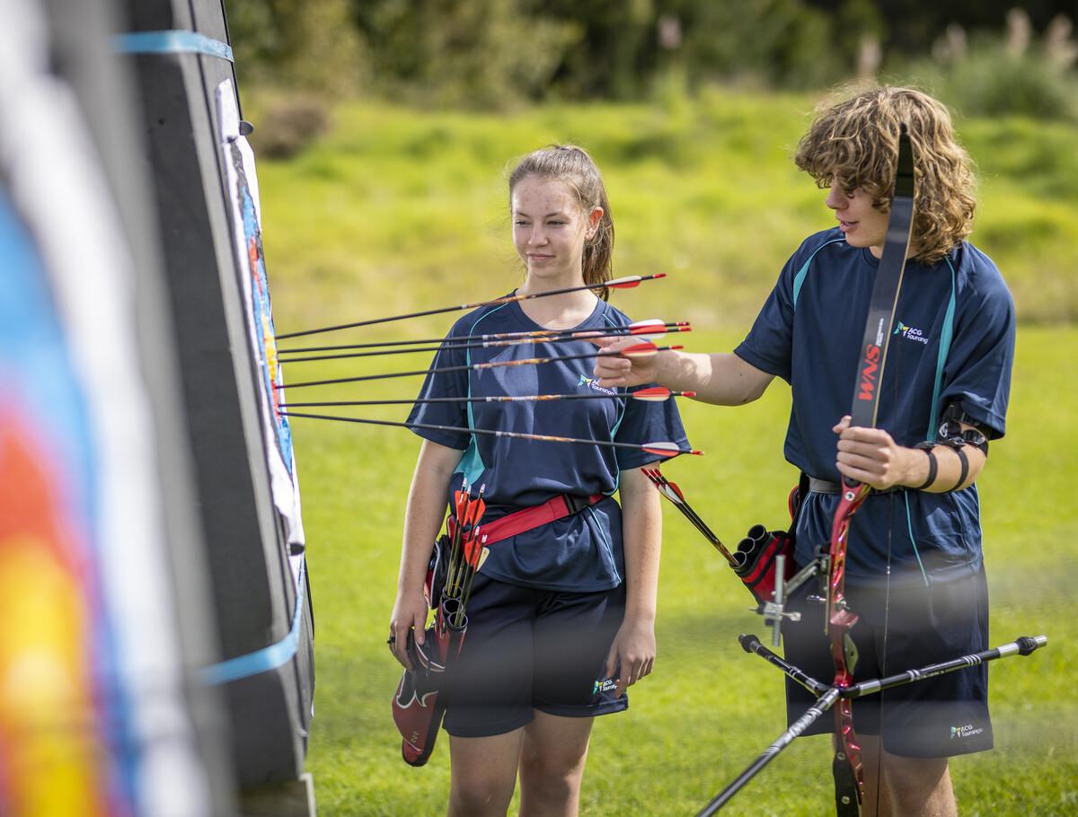 archery-practice-students