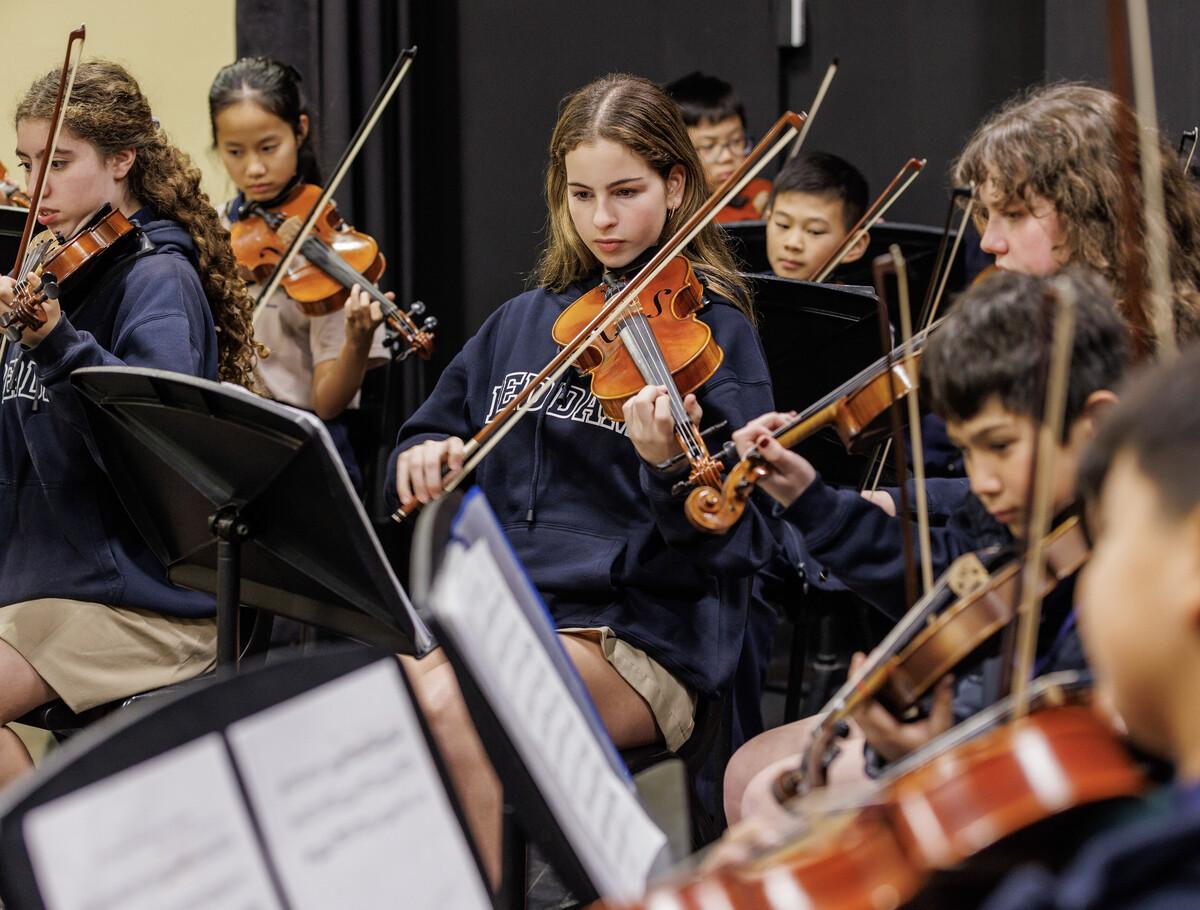 music curriculum for students at middle school near me