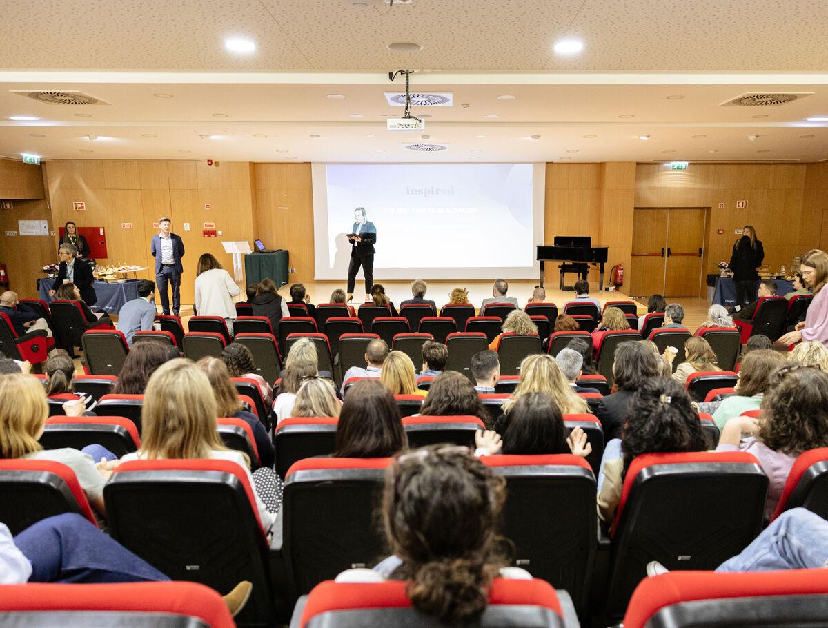 global_summit_inside