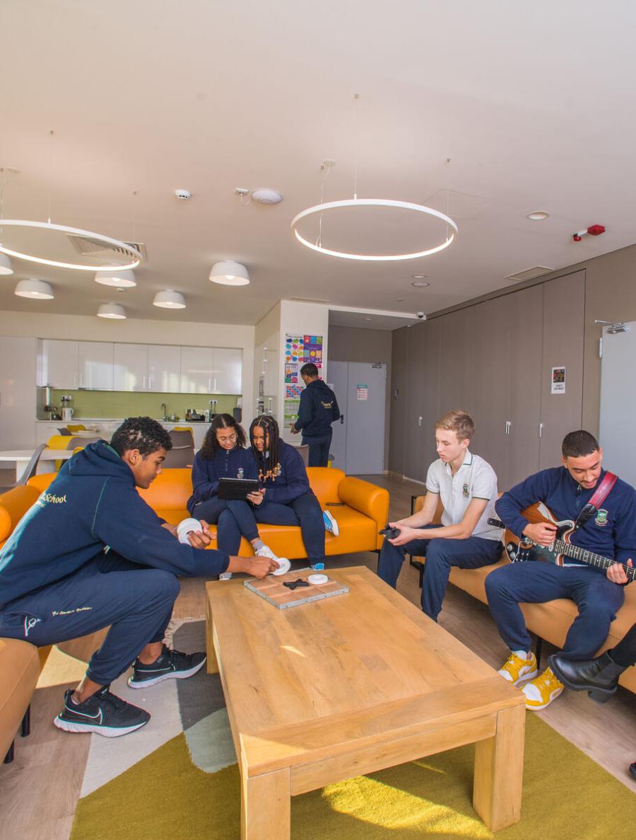 boarding_students_photoshoot