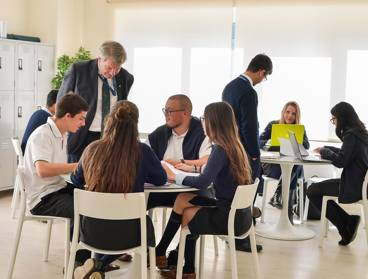 programa de bacharelado internacional em Setúbal