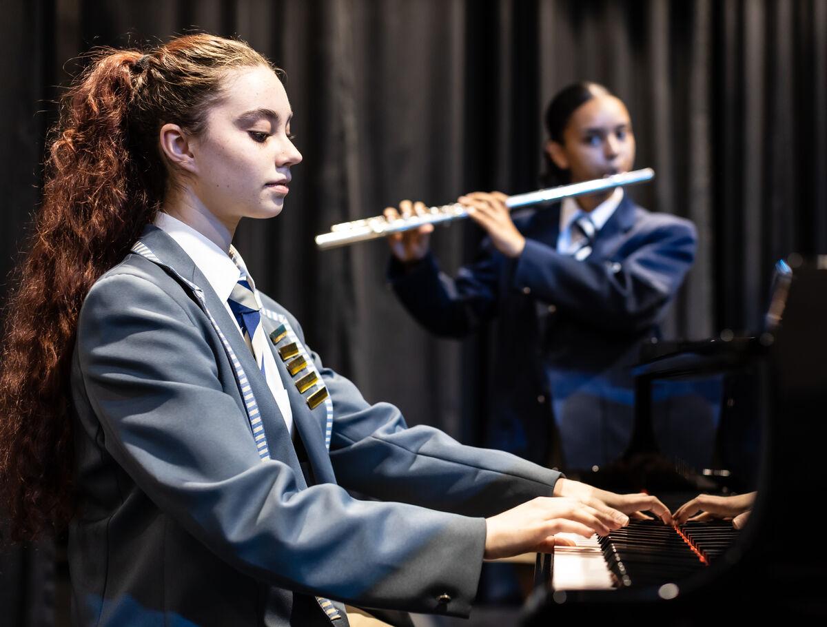 rh_durbanville_-extra_outstanding_results