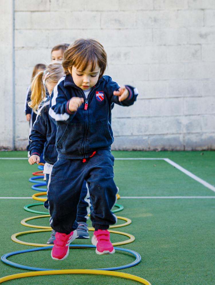 extracurricular-activites-hoops