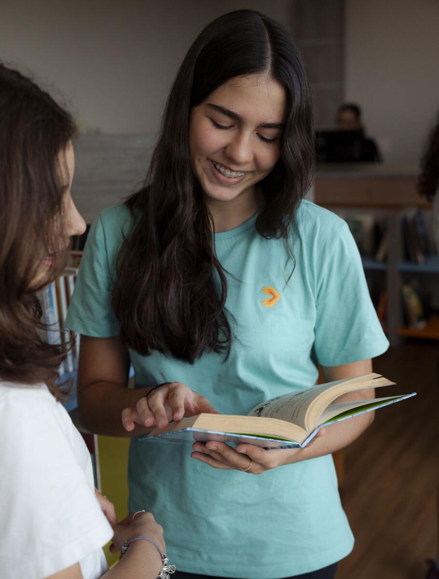 Alunos do Ensino Médio estudando na Escola Eleva Brasília, na Asa Sul