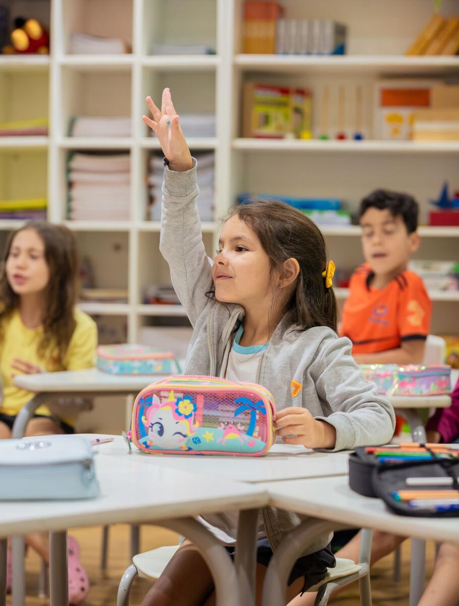 Crianças da Educação Infantil em uma atividade de Matemática na Escola Eleva Brasília, na Asa Sul