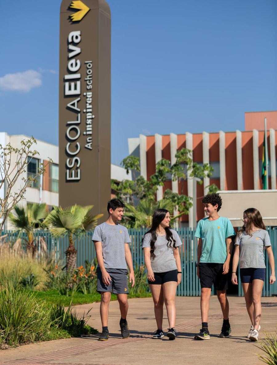 Alunos do Ensino Médio na Escola Eleva Brasília, na Asa Sul