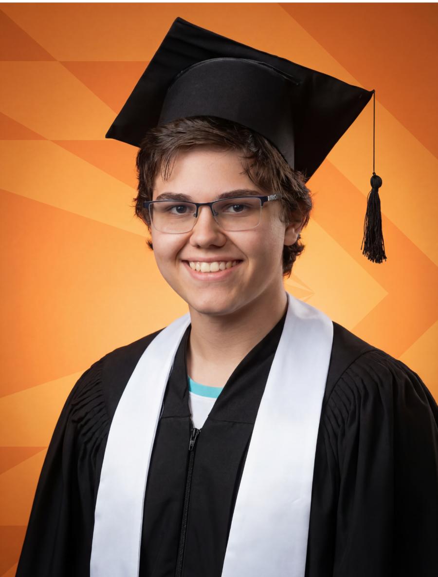 Aluno de escola em São Paulo com diploma internacional