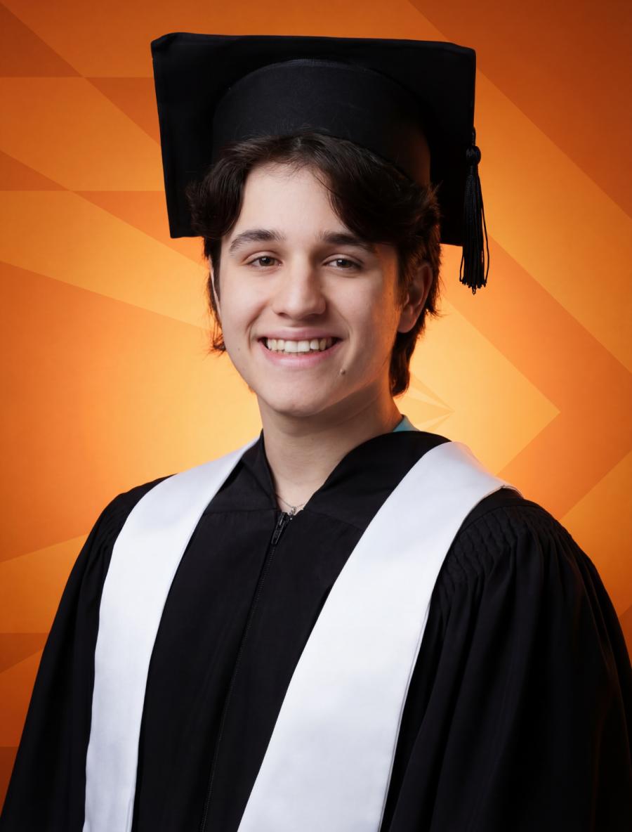 Vila Mariana student with study opportunities in the USA