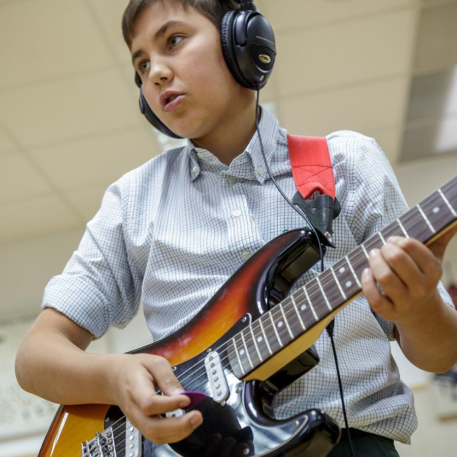 Aprende tocar un instrumento en Bachillerato