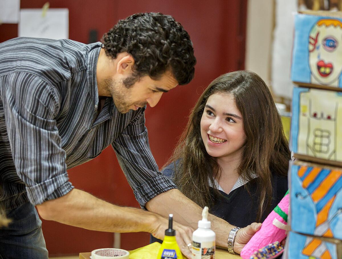 Escuela de Secundaria recomendada en mi barrio