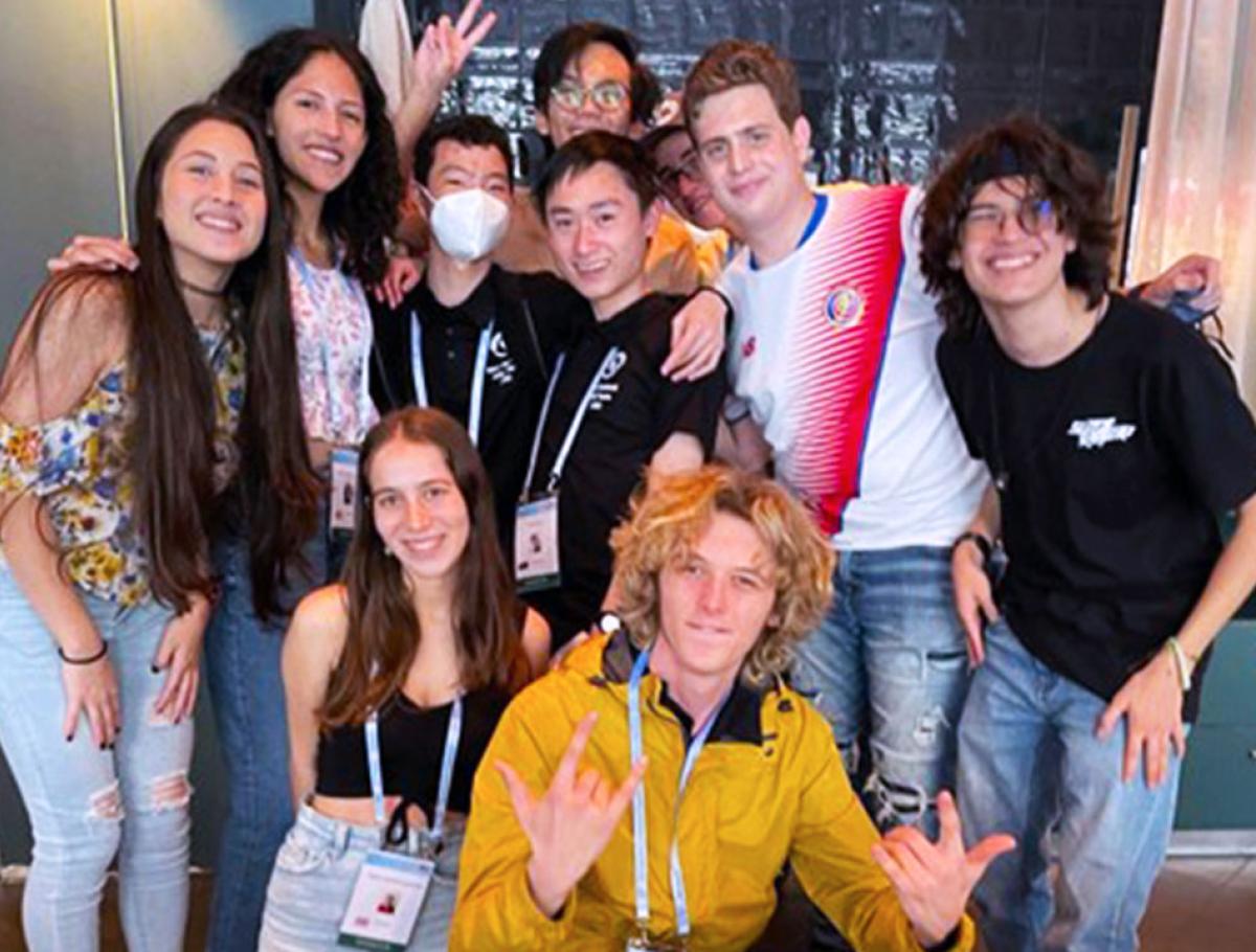 Talented ACG Parnell mathematicians take on the IMO