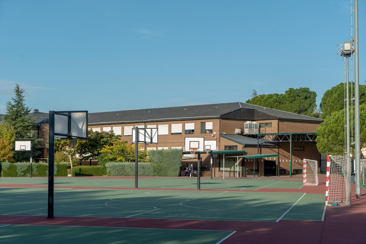 Primaria en barrio Boadilla