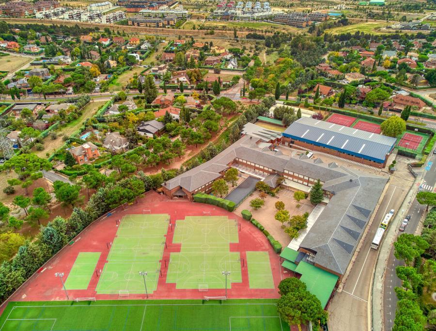 Mirabal International School