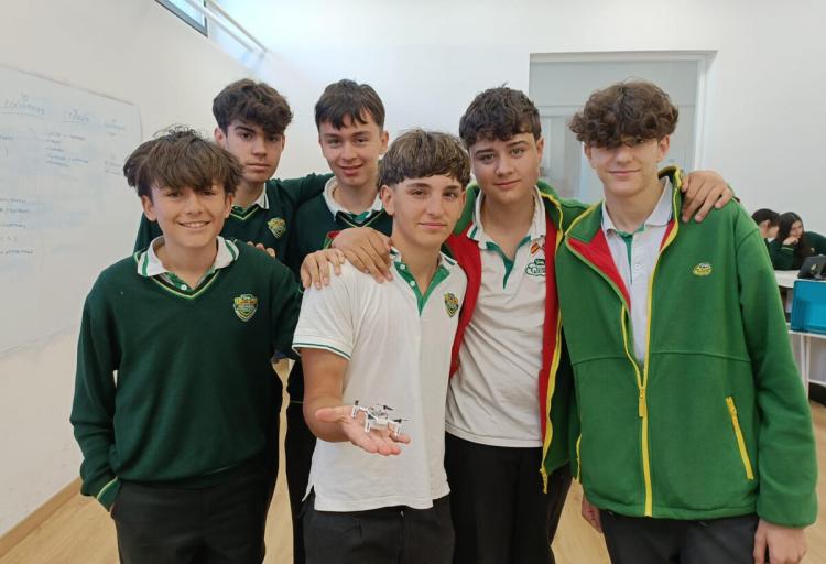 CREACIÓN DE UN DRON