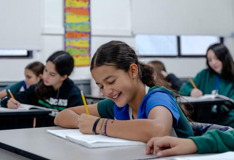 Monterrey English Middle School