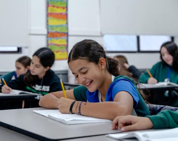 Monterrey English Middle School