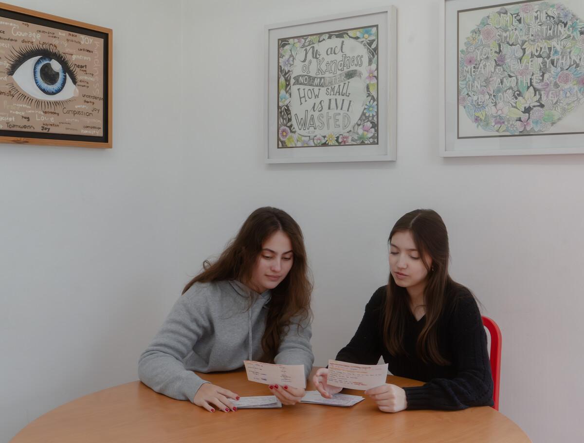 English High Schools near Santa Catarina