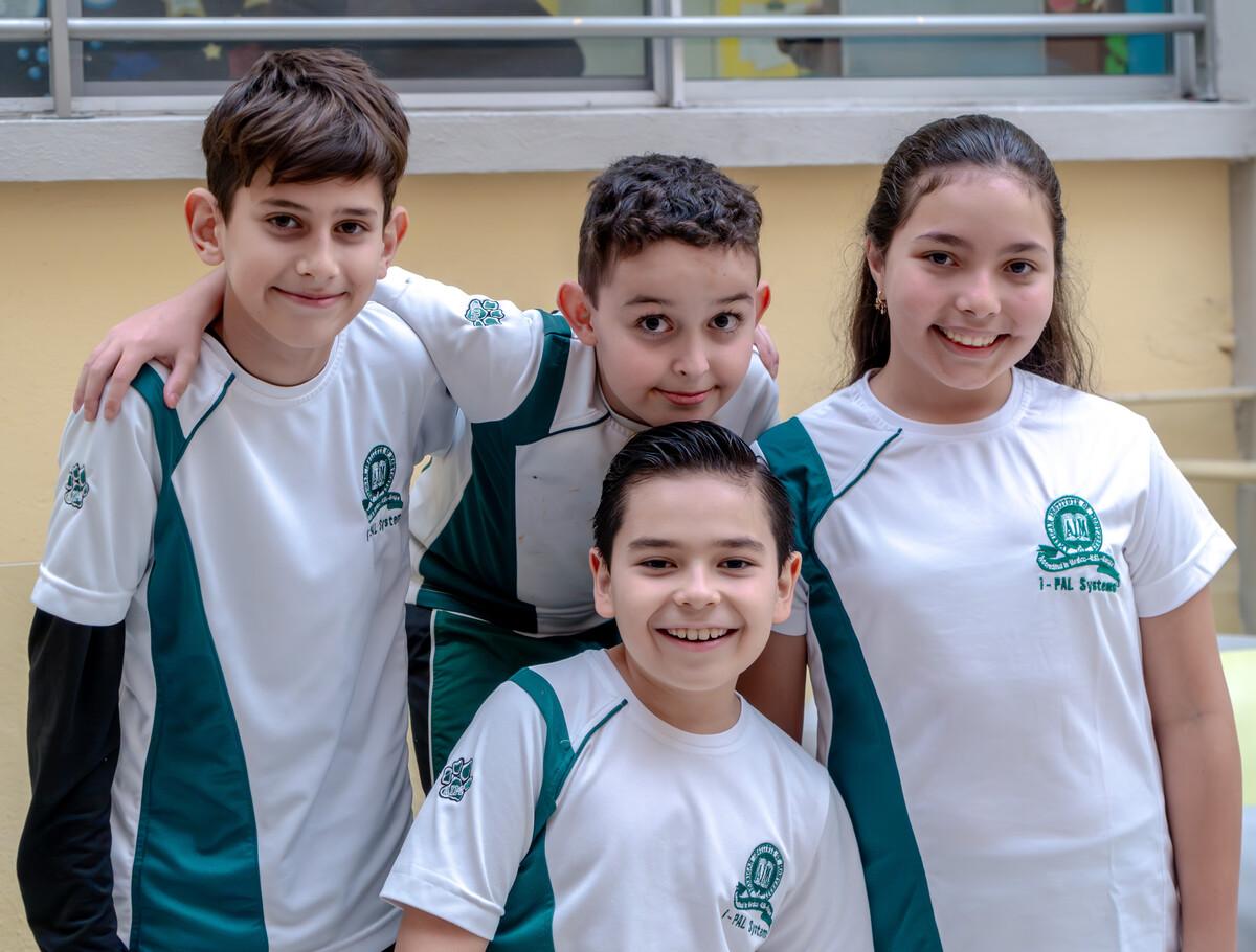 solidarity school uniforms