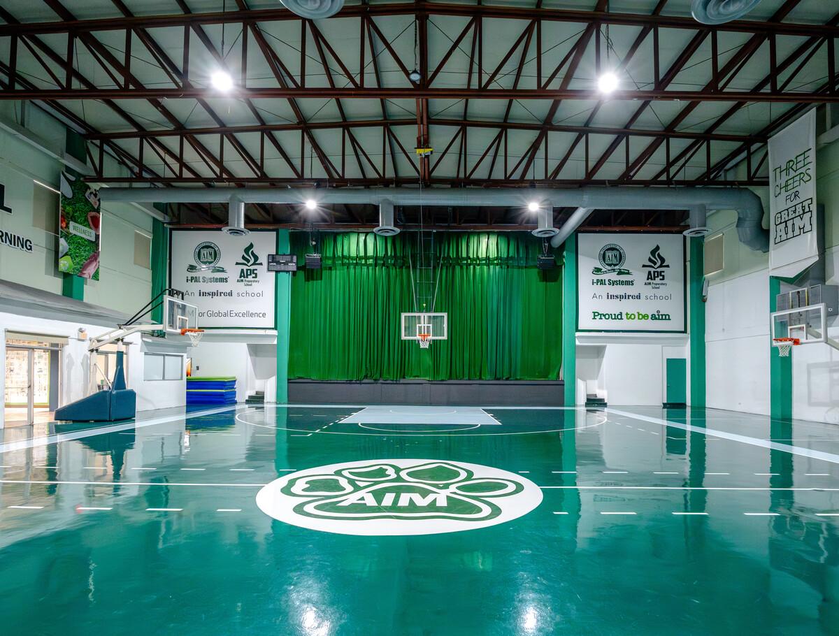 Best school campus in San Pedro