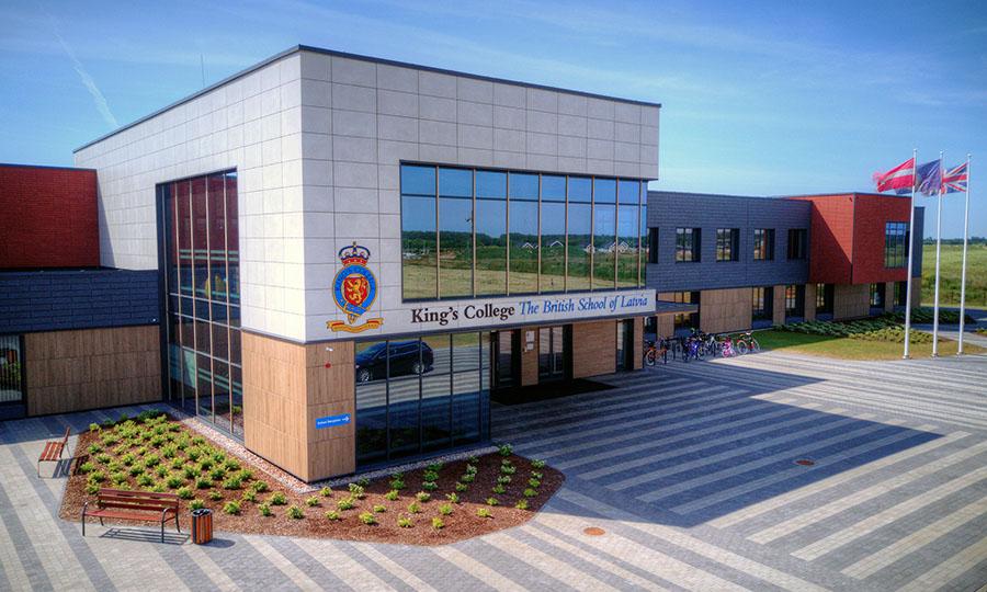 colegio britanico en letonia