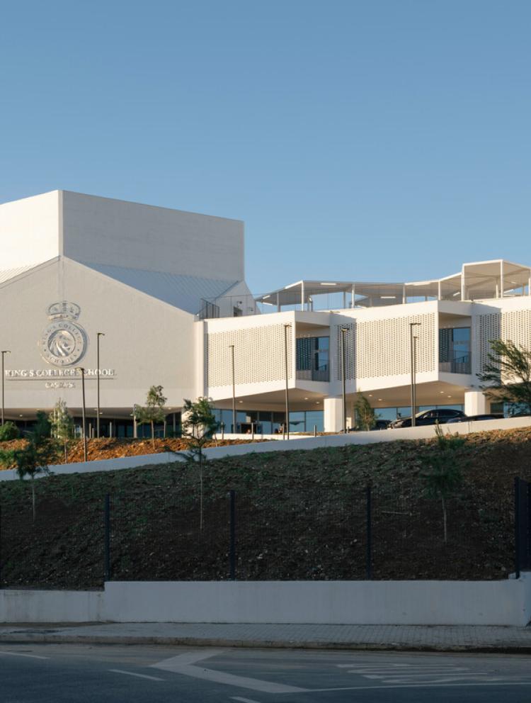 kcs_cascais_building_campus