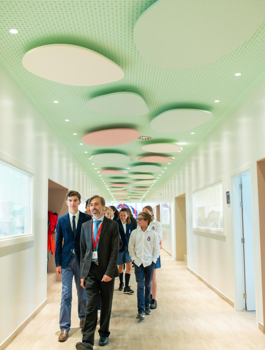 Specialised Subject Teachers From Primary Onwards