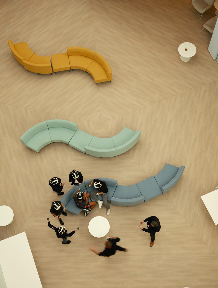 Integrated Technology for an Extended Learning Experience