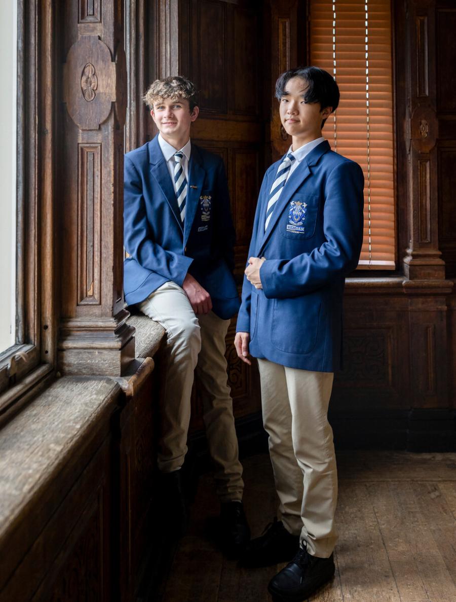 Tutors and Senior Leaders for University &amp; Career Advice