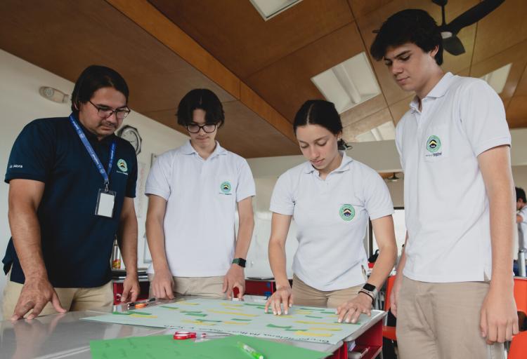 Educación activa: aprender sirviendo a los demás