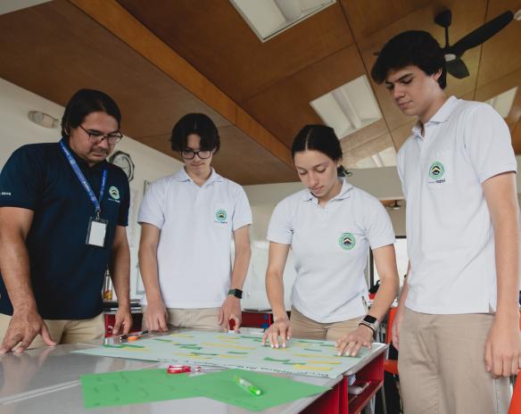 Educación activa: aprender sirviendo a los demás